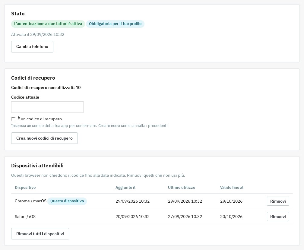 Pagina «La mia autenticazione a due fattori»: stato attivo, 10 codici di recupero non utilizzati ed elenco dei dispositivi attendibili (Chrome / macOS, Safari / iOS) con la data di validità