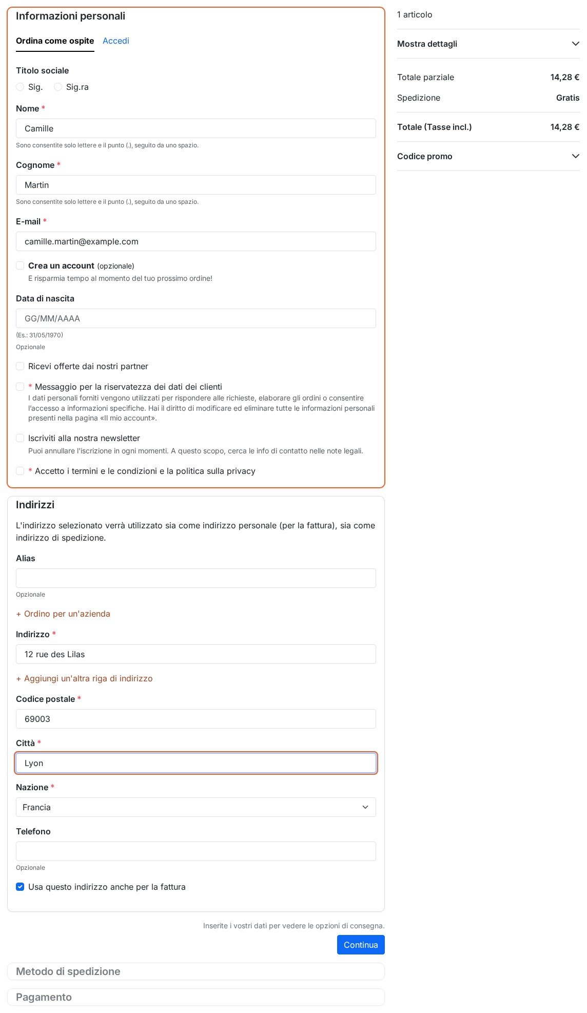 Pagina di checkout di PrestaShop per un nuovo cliente: dati personali e indirizzo in un unico blocco, un pulsante Continua e le sezioni Spedizione e Pagamento in attesa sotto