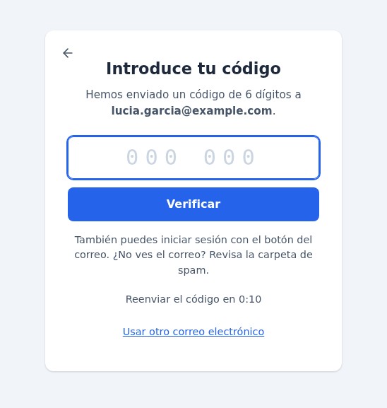 Paso del código de Magic Login: el cliente escribe el código de 6 dígitos recibido en su dirección de e-mail; el e-mail también contiene un botón que inicia su sesión con un clic.